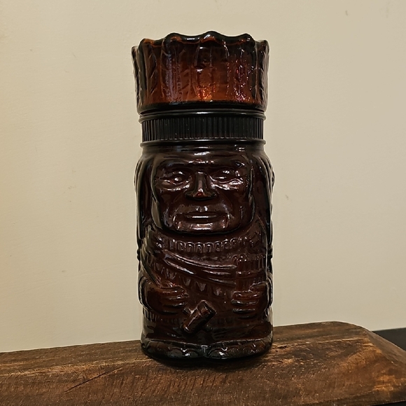 Vintage Dutch Masters Chieftain Jar